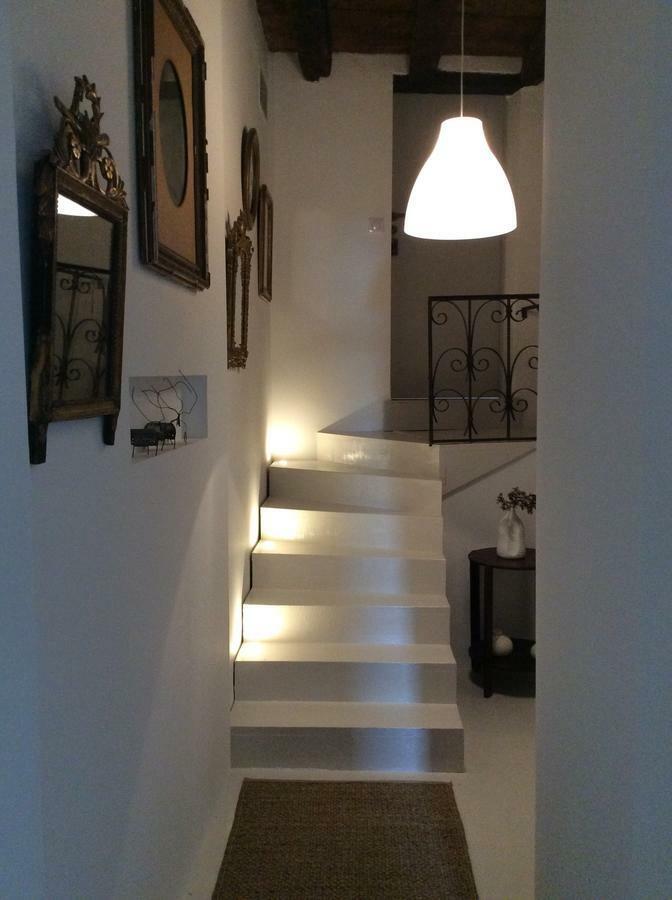 La Maison Sur La Place Penne-d'Agenais ภายนอก รูปภาพ