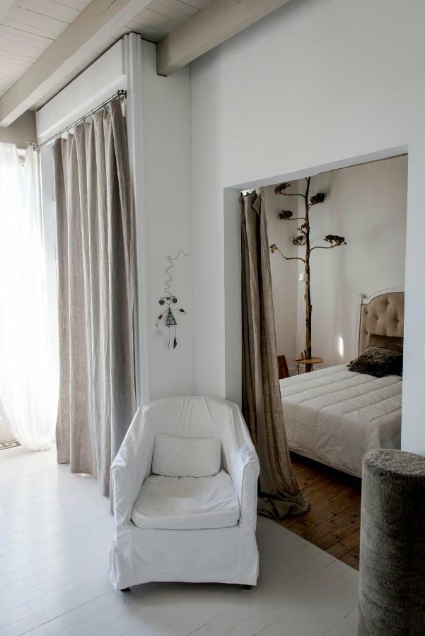 La Maison Sur La Place Penne-d'Agenais ภายนอก รูปภาพ
