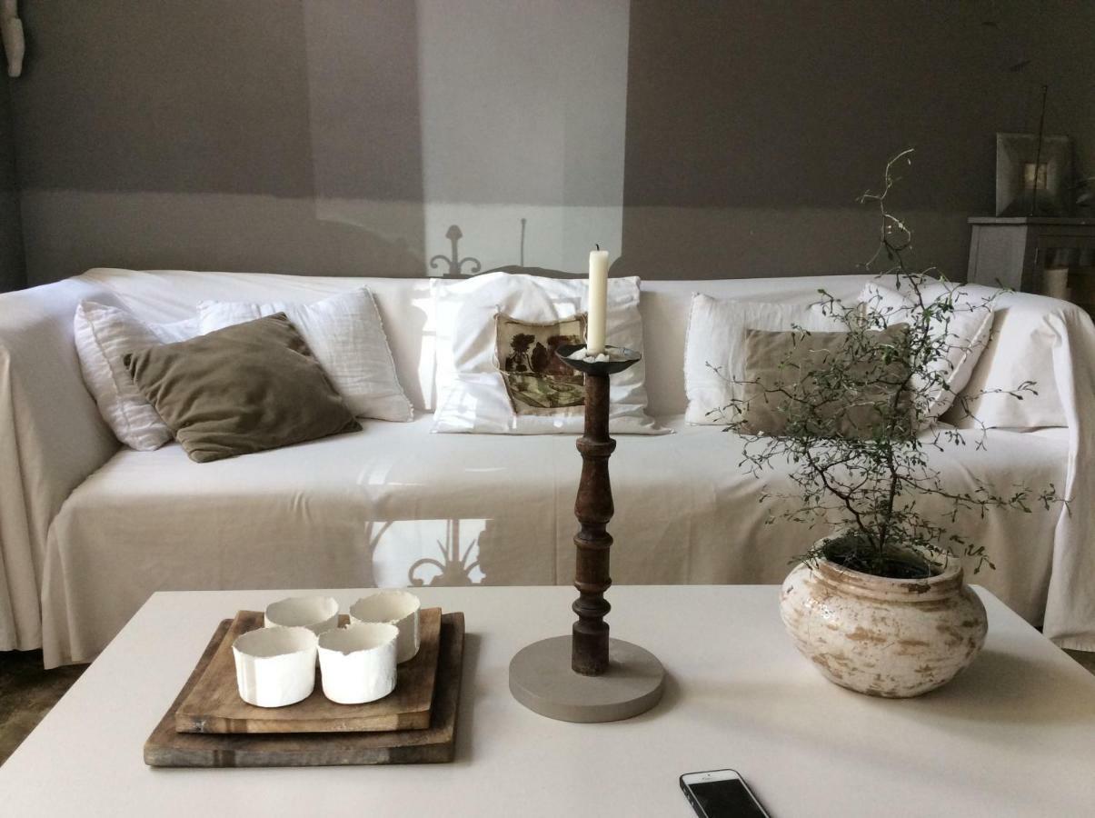 La Maison Sur La Place Penne-d'Agenais ภายนอก รูปภาพ